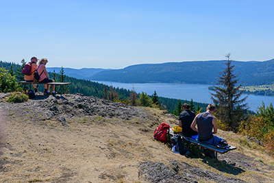 Wandern auf dem Jägersteig am Schluchsee